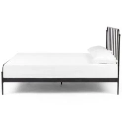 Zara Midnight Iron Queen Bed -Famous Furniture Shop 230164 001 SID 1 22858.1668432050
