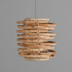 Oriana Medium Pendant