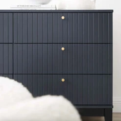 Carolyn Dresser 47" -Famous Furniture Shop AC108A94 52CC 45BD 8B6B DE53E96F8243 1 201 a 45394.1691586466