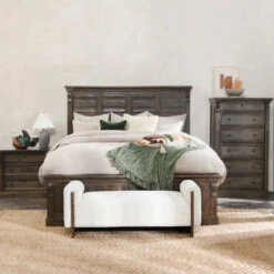 Adelaide King Mango Wood Platform Bed -Famous Furniture Shop C5A5073A D757 4571 855A B7298491428E 1 201 a 02645.1716386131.1280.1280 21342.1716386390.1280.1280 41259.1716387776