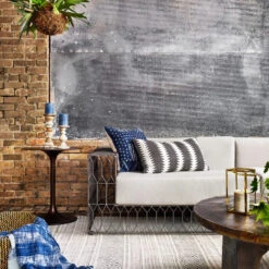 Tulip Side Table - Antique Rust -Famous Furniture Shop IMAR 27 ART ROM 3 37409.1492107062