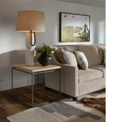 Modern Farmhouse Natural Oak End Table -Famous Furniture Shop U011D812 RS 73756.1689274088