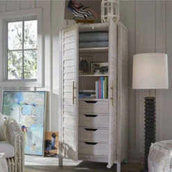 Getaway Coastal Living Home Collection -Famous Furniture Shop UO33165 RM ALT 95169.1687203078