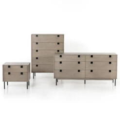 Carly Grey Wash 5 Drawer Dresser -Famous Furniture Shop VPTN 184 11 53170.1617999490