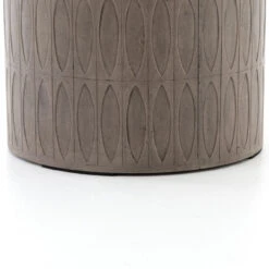 Colorado Indoor/Outdoor End Table 10 Colorado Indoor/Outdoor End Table -Famous Furniture Shop VTHY 006 DET 1 10559.1622496568