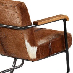Airporter Brown Cow Hide Lounge Chair -Famous Furniture Shop dov0401 detail 1 1 29831.1674671938
